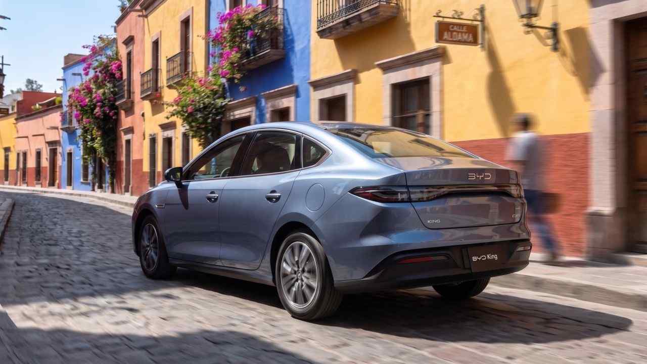 Reseña BYD King 2027: cero gasolina en ciudad, 27 km/l en carretera