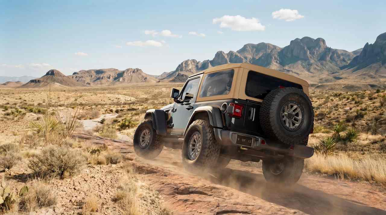 Jeep Wrangler Laredo 2027