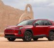 Ni la versión básica ni la más cara: este Toyota RAV4 2026 de 36.000 dólares es la compra más inteligente