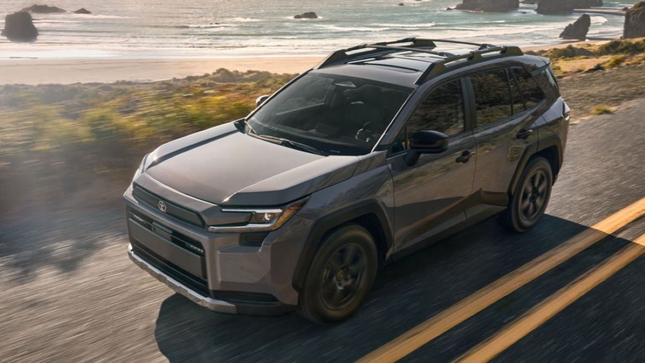 Lynk & Co 08 vs RAV4 vs BYD Song Plus vs CR-V: ¿Cuál SUV híbrido comprar? 