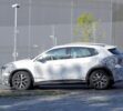 El nuevo Mercedes-Benz GLA ya tiene fecha de presentación y sus fotos espía revelan un diseño más aerodinámico