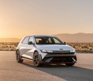 Hyundai sorprende con el IONIQ 5 N 2026: 641 CV, precio récord y acceso a la red de Tesla.
