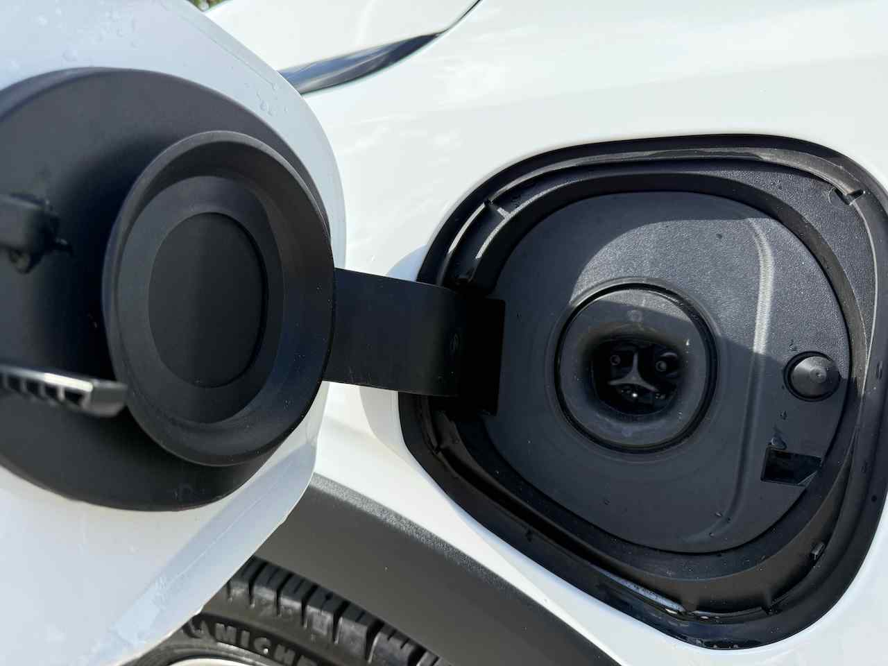 Chevrolet Bolt 2027