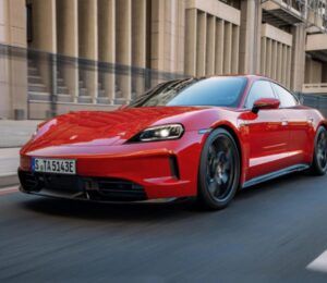Porsche toma una decisión inesperada: abandona a Volkswagen y se alía con una marca china para evitar millones en multas.