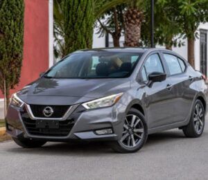 Los 5 autos que están arrasando en México en 2026: Nissan domina, pero hay una sorpresa que crece un 207%.