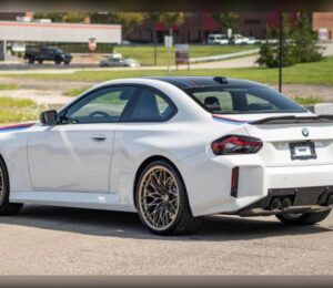 El BMW M2 más exclusivo acaba de salir a subasta: solo tiene 102 millas y ya vale una fortuna.