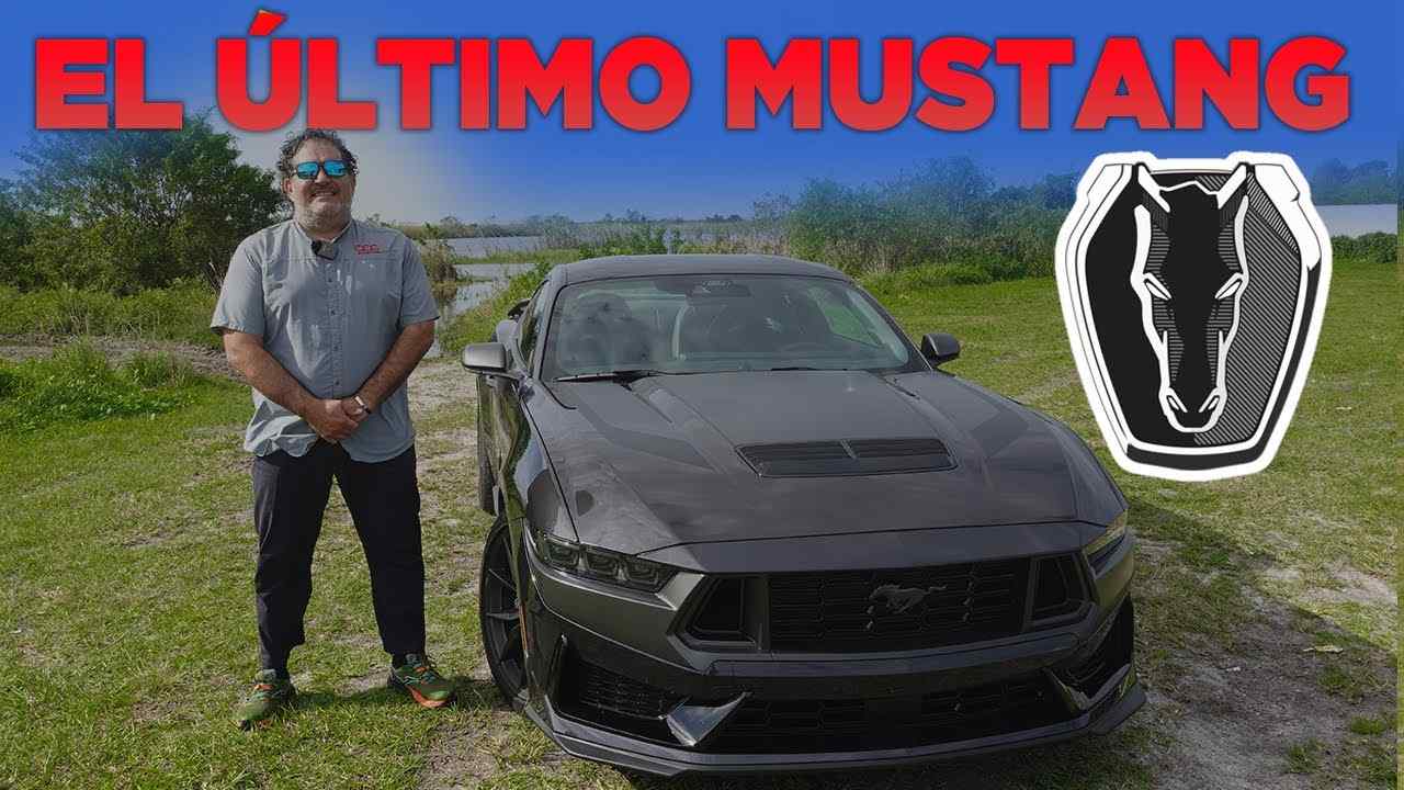 Ford Mustang Dark Horse