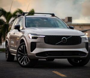 Volvo XC90 T8 PHEV 2026