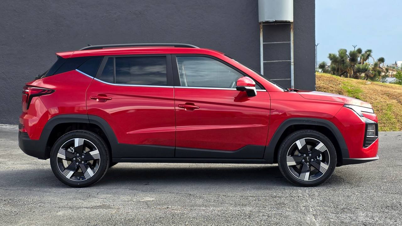 JAC 4 2027 en México: 43 cambios y una versión con un precio de $369,000