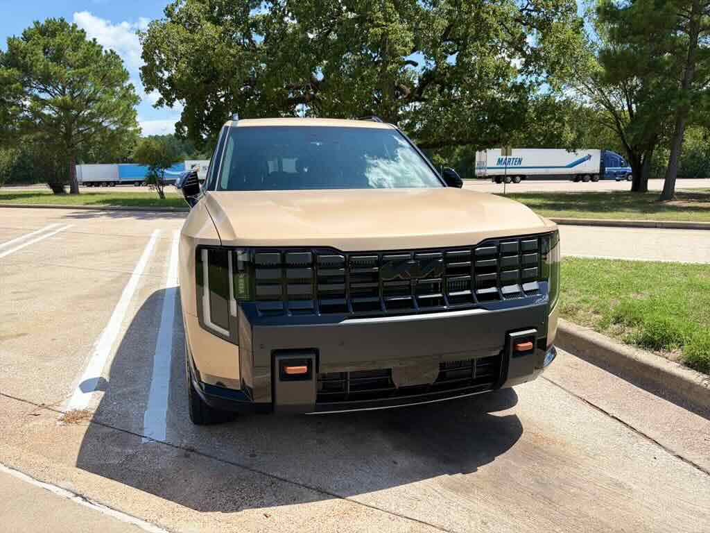 Frontal de la Kia Telluride X-Pro 2027