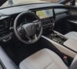 El Lexus RX350h demuestra que no hace falta correr para conquistar el segmento SUV premium híbrido