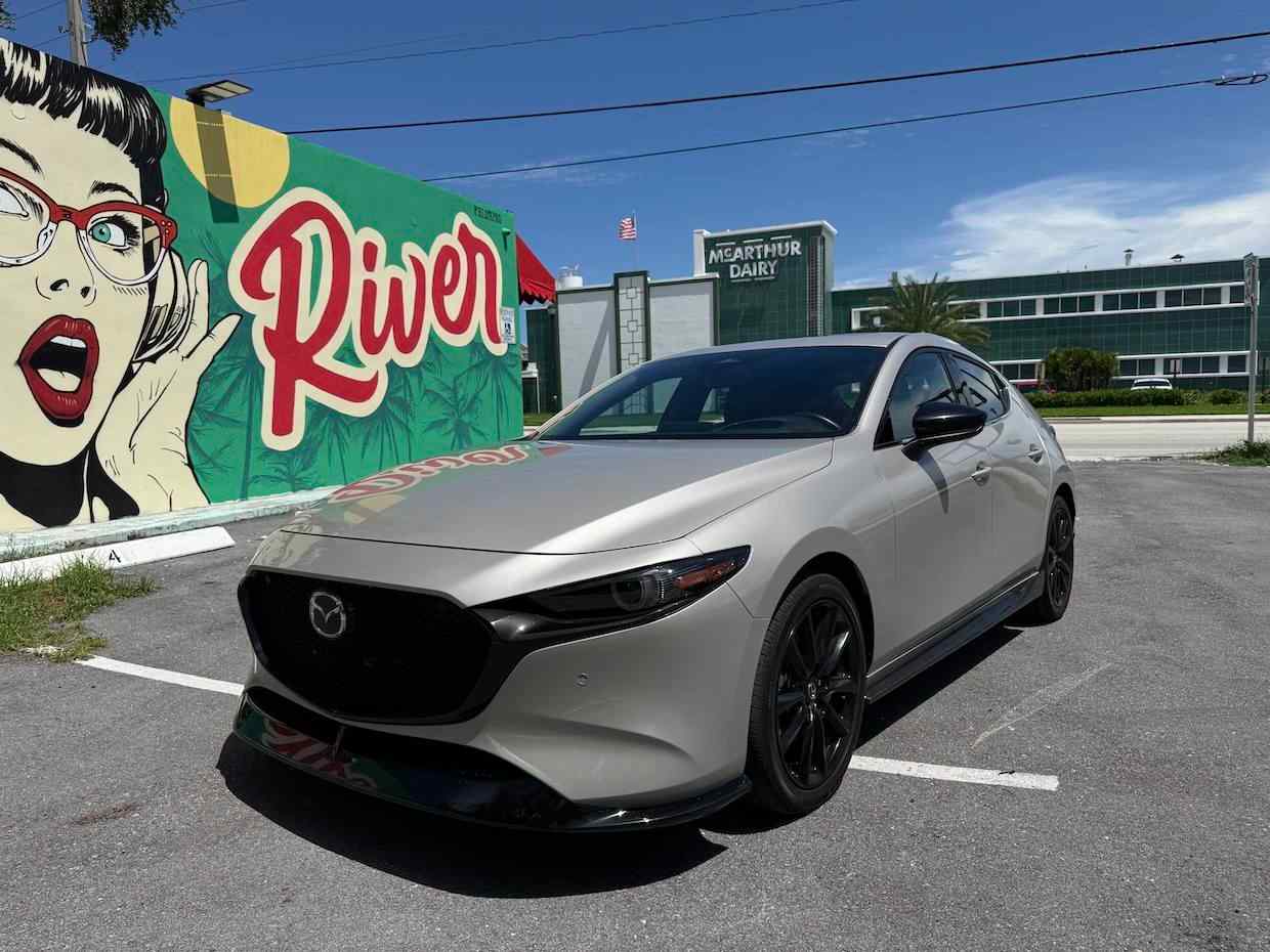 Mazda 3 Turbo Premium Plus