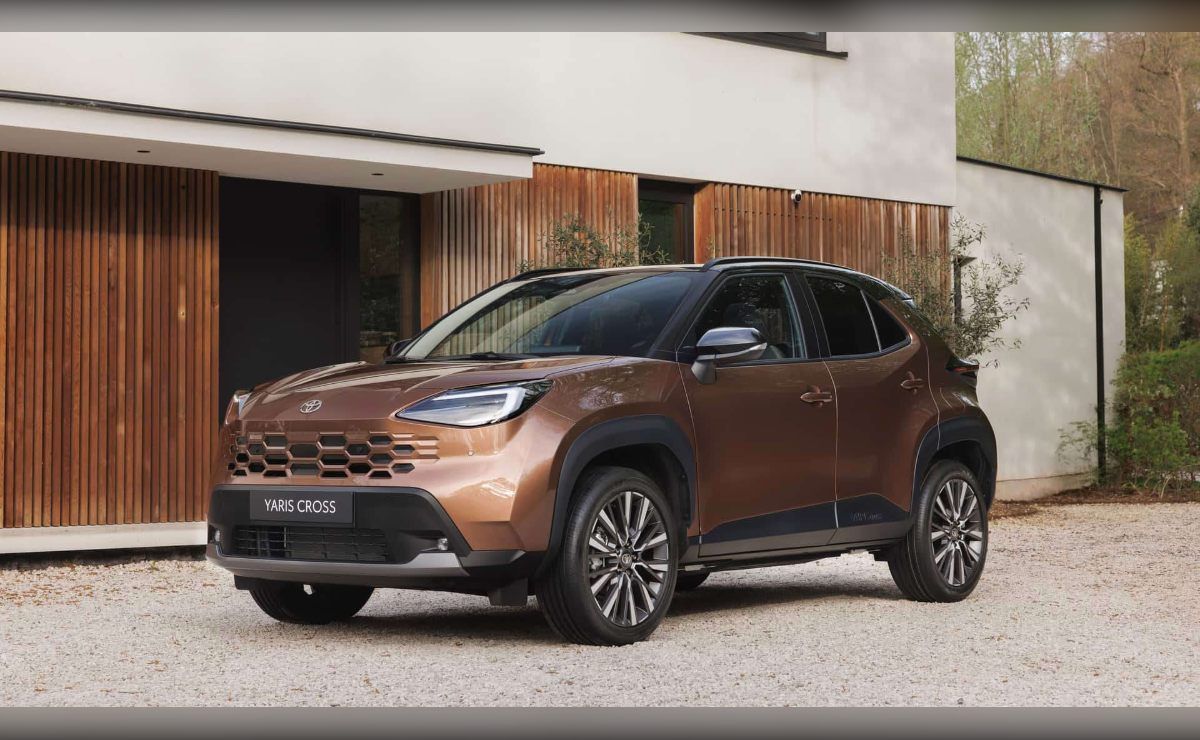 Toyota sorprende con su nuevo SUV híbrido: 4.500 euros de descuento y etiqueta ECO.