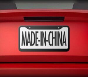La industria del automóvil de EE. UU. pide a Trump cerrar la puerta a los coches chinos.