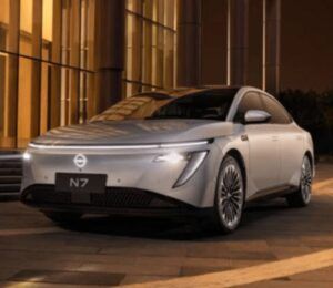 Nissan actualiza su eléctrico N7 tras hundirse sus ventas un 91% en China.