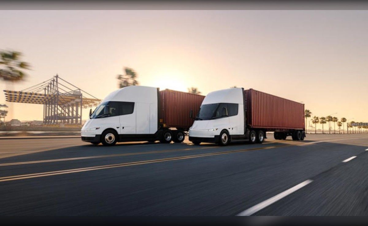 Tesla da un golpe al transporte eléctrico con un pedido que puede duplicar los camiones eléctricos de EE. UU.