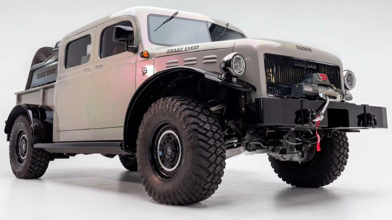 Esta camioneta clásica Dodge nació con 94 hp en 1947, hoy tiene 702
