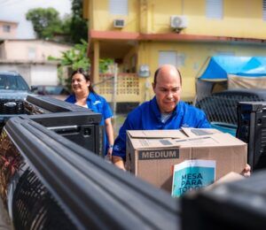 Ford Puerto Rico apoya comedor comunitario en Caimito