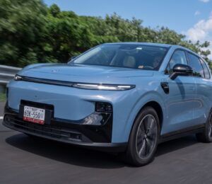 Leapmotor B10 2027: qué ofrece el nuevo SUV híbrido en México