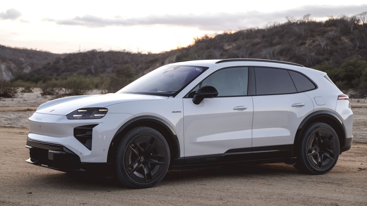 Porsche presenta en México el Cayenne Electric: precios y versiones