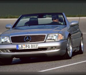 El Mercedes de 7.3 litros que casi nadie podía comprar y que terminó con ADN de Pagani.